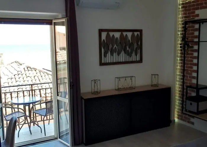 Da Me קרוטונה